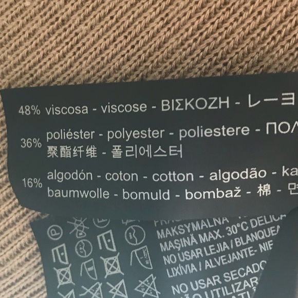 SOLD Zara Knit Tie Neck  Halter - Picture 8 of 8